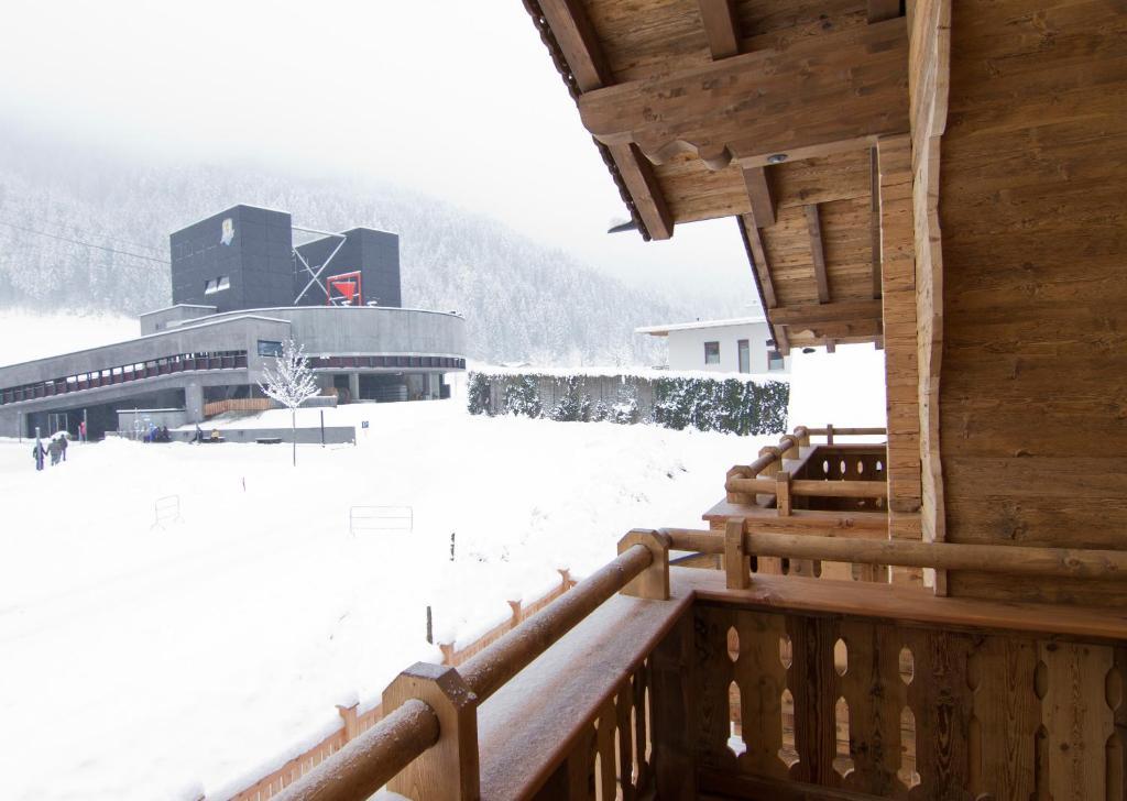 Alpenchalet Bruecke Mayrhofen Oda fotoğraf